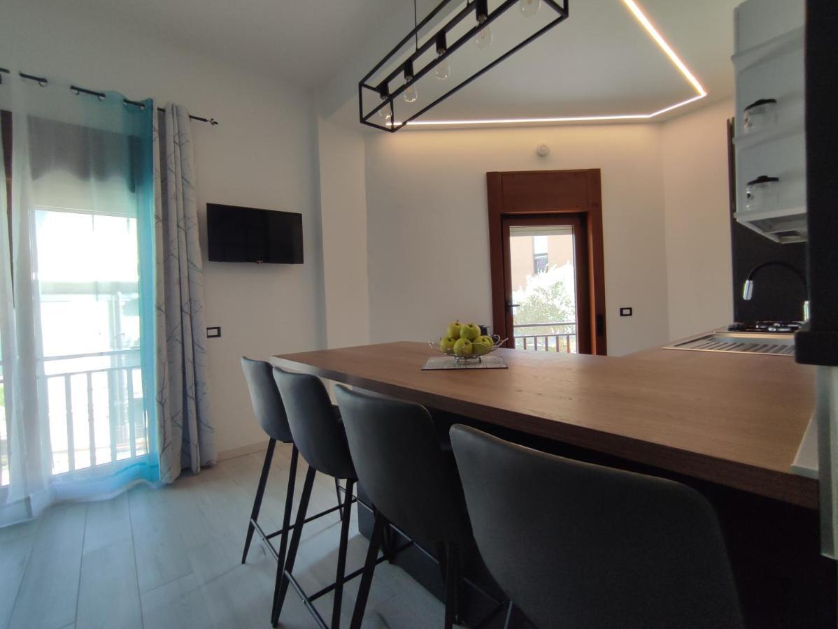 Vista Lago Lecco - Neiade Guest House Pescate Buitenkant foto
